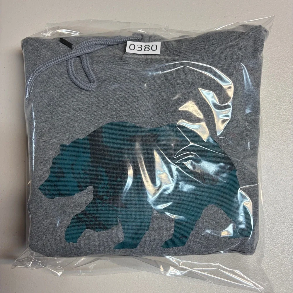The North Face Mens XL Gray Grizzly Bear Forest Graphic Pullover Hoodie